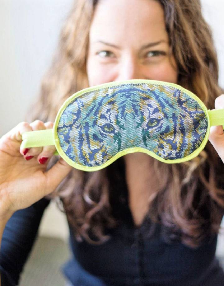 Adorable DIY Sleep Mask