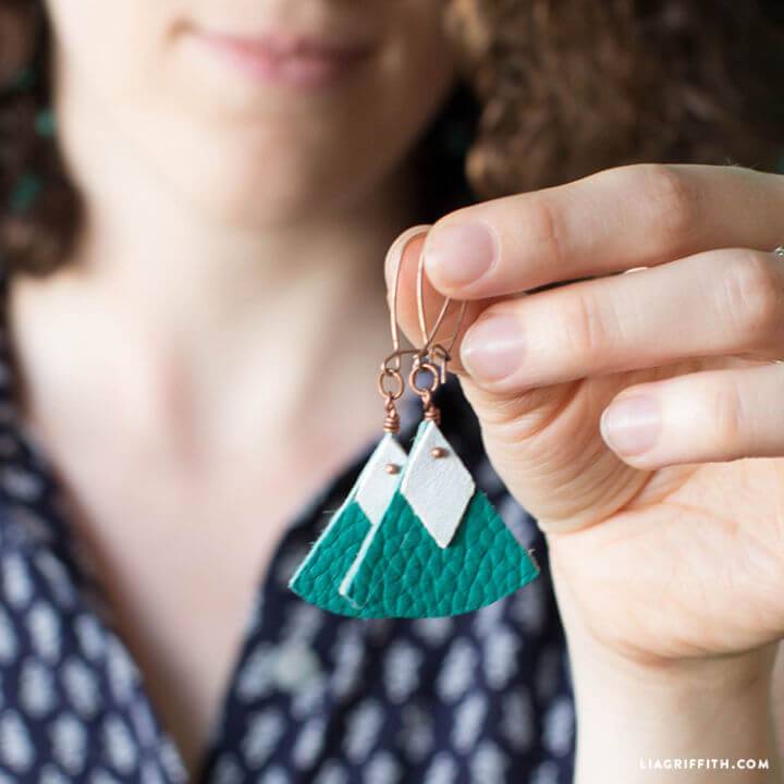 Beautiful DIY Geometric Leather Earrings