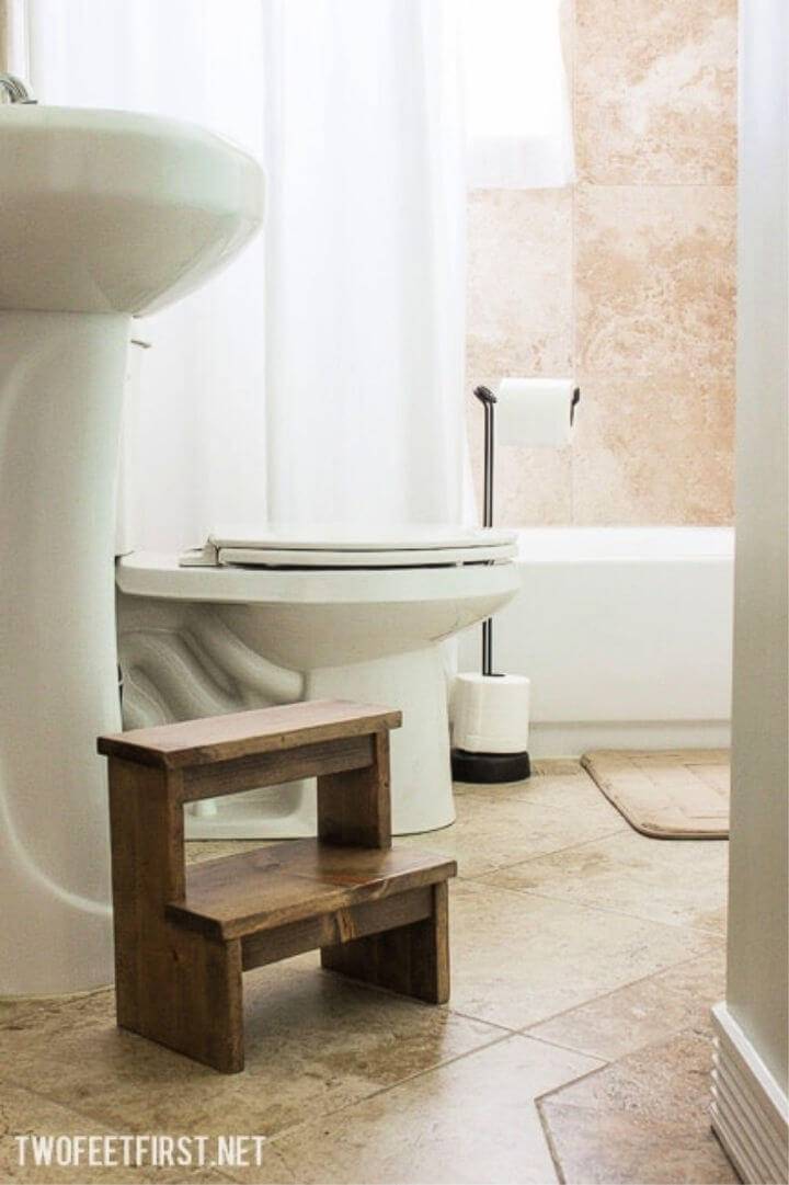 DIY Small Step Stool for Bathroom