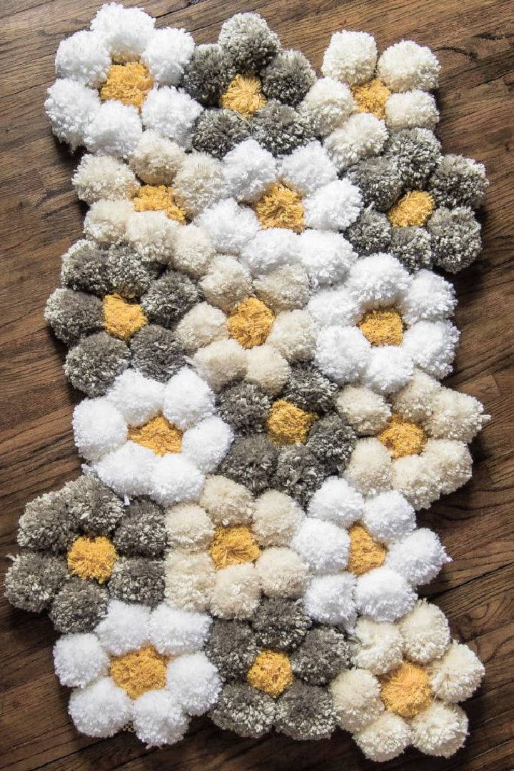 Cool DIY POM POM Fluffy Rug