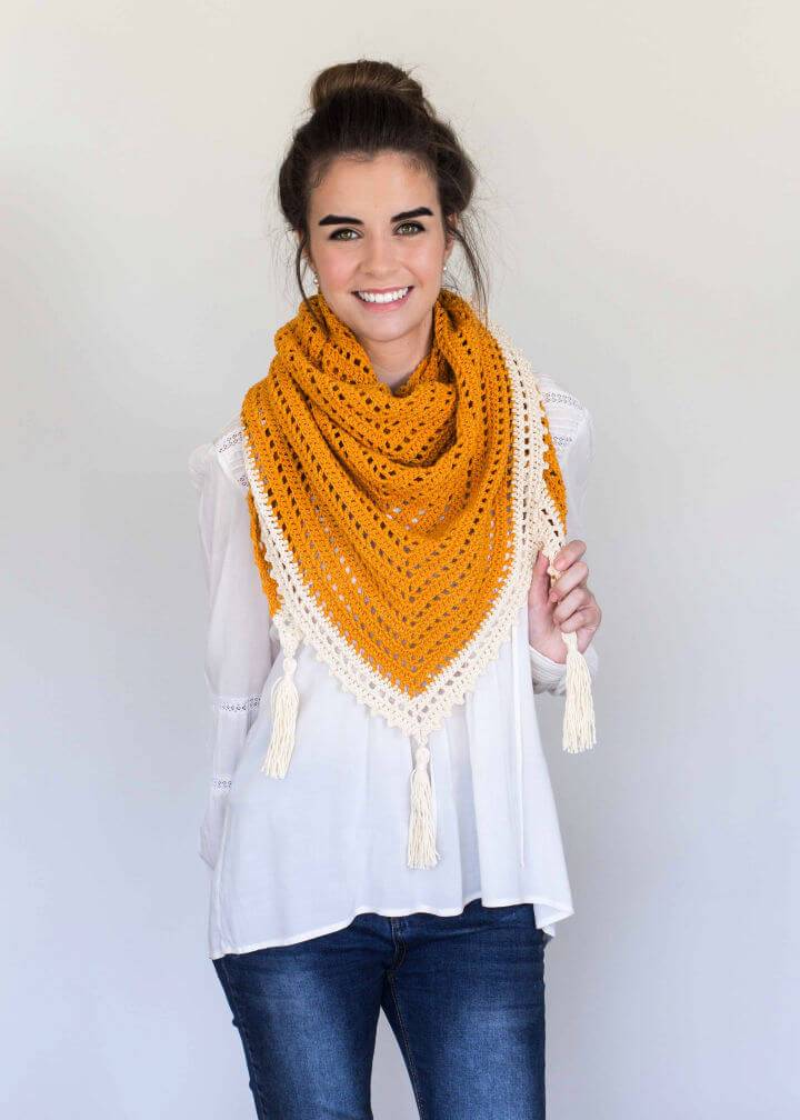 Crochet Honey Bird Triangle Scarf Using Cotton Yarn