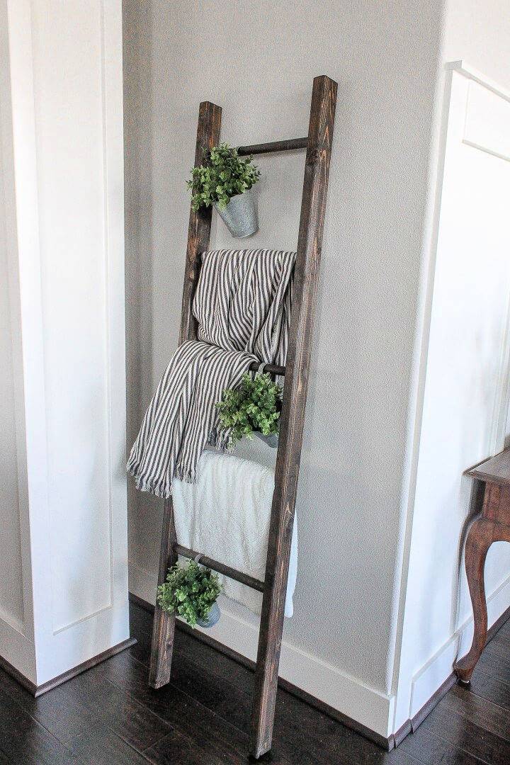 DIY Blanket Ladder for Storage Unit