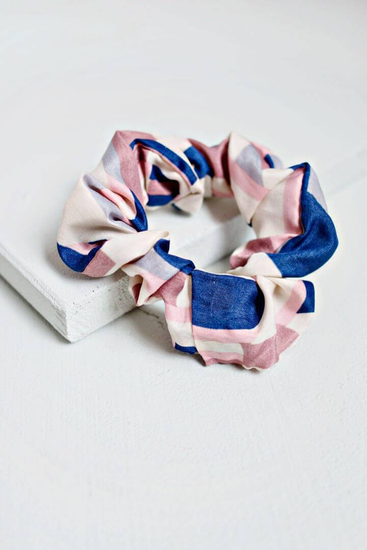 Homemade Old T-shirt Hair Scrunchie