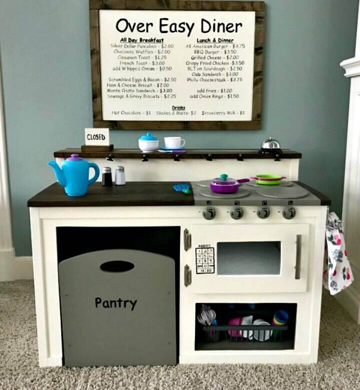 DIY Farmhouse Style Play Kitchen