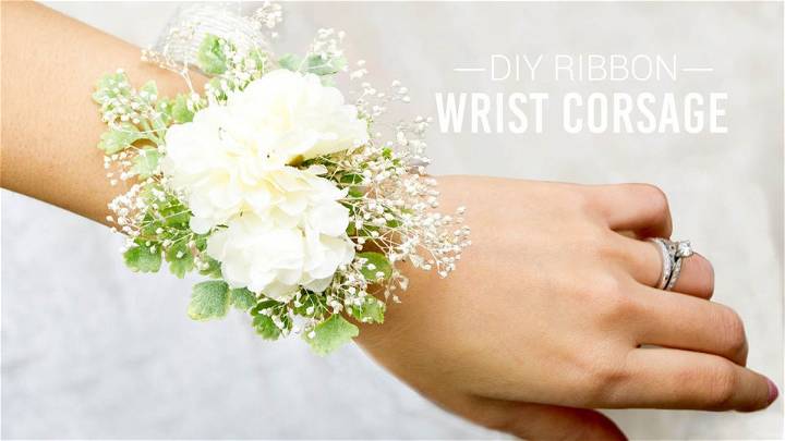 DIY Ribbon Wrist Corsage