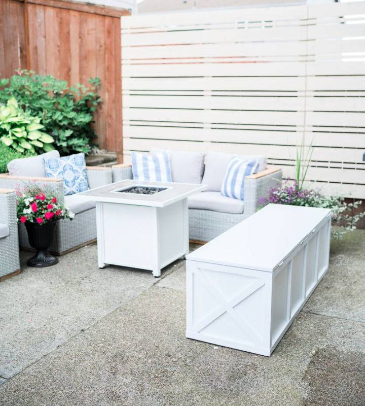 DIY Wooden Patio Storage Bench