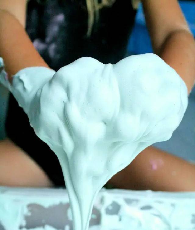 Fluffy Oobleck Slime Recipe