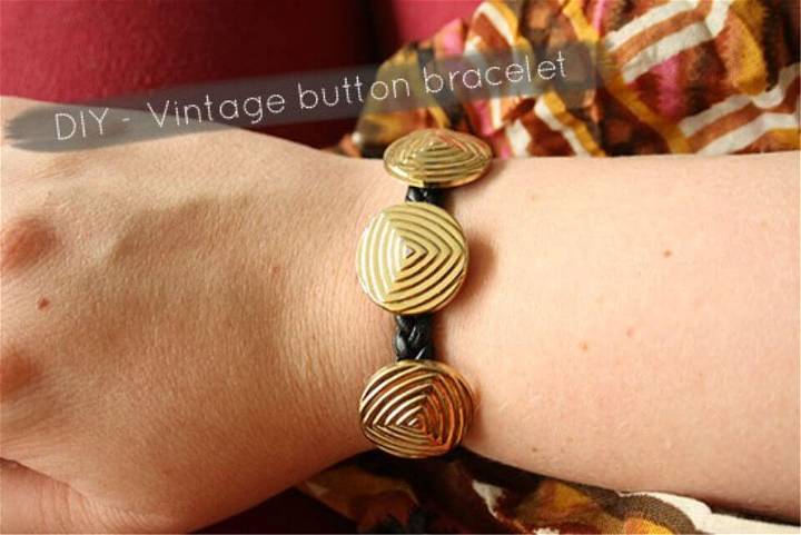 Easy to Make Vintage Button Bracelet