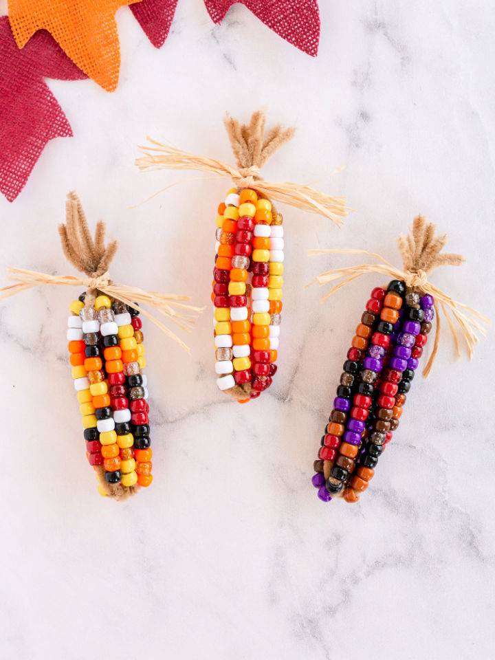 Fantastic Beaded Pipe Cleaner Corn Craft