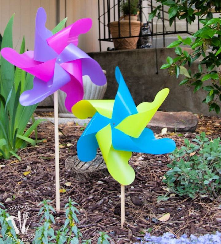 Homemade Giant Outdoor Pinwheels