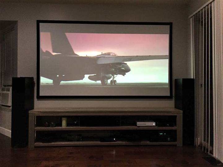 Handemade Wall Mount Projector Screen