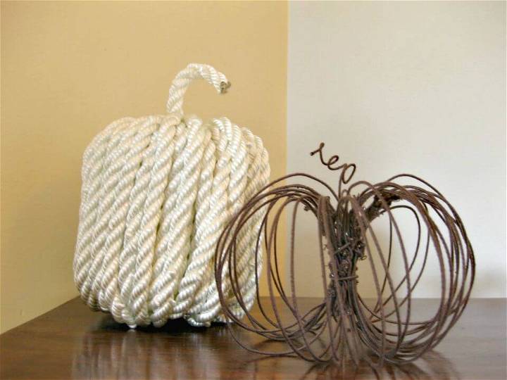 Brown Floral Wire Pumpkins