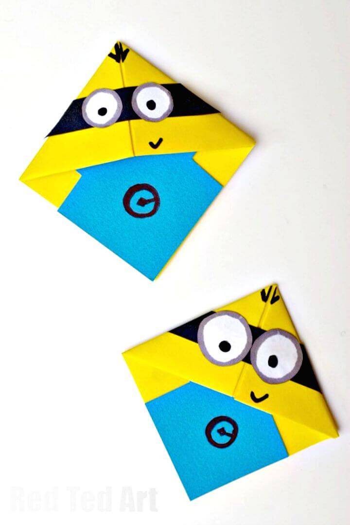 DIY Minion Corner Bookmarks