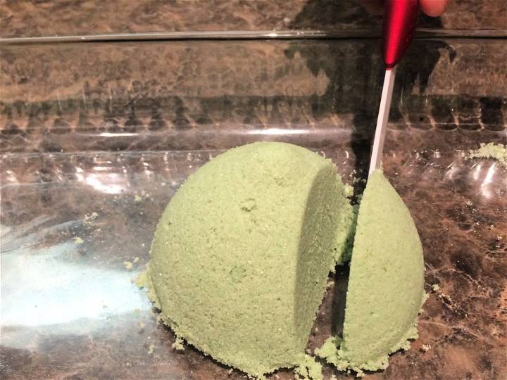 Homemade Kinetic Sand 