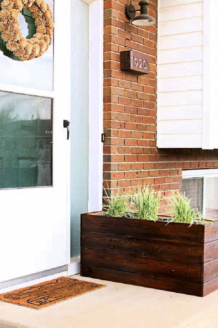 Modern DIY Wooden Planter Box