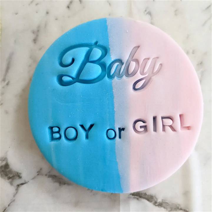 personalised gender reveal cookies