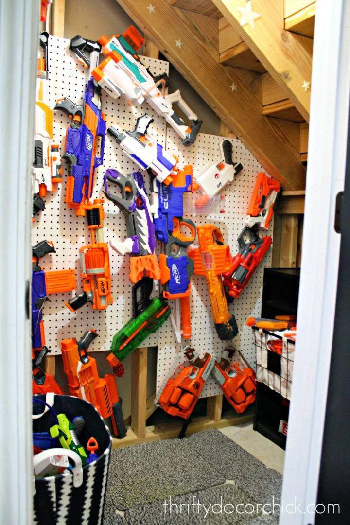 Simple DIY Nerf Gun Storage Solution