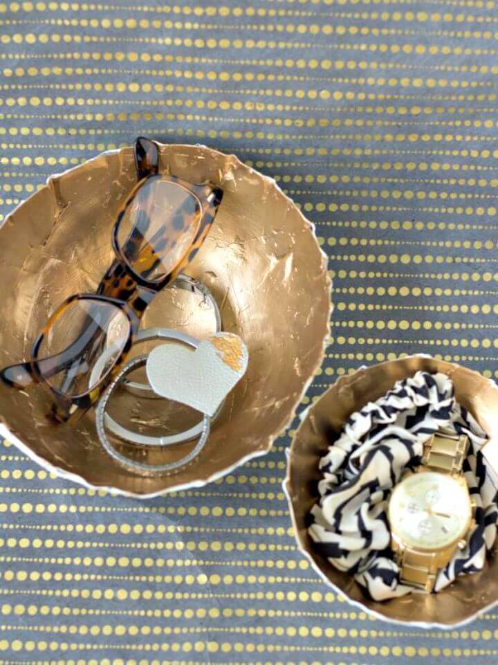 Simple DIY Paper Mache Bowls