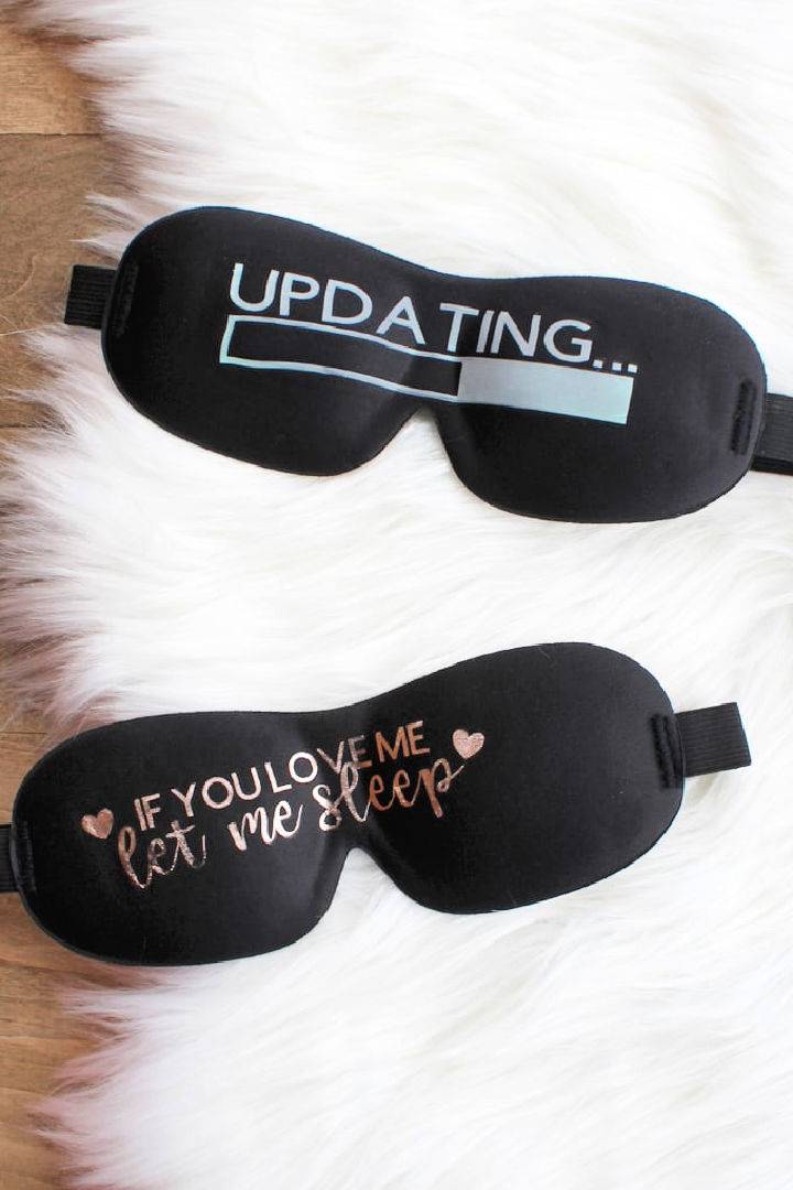 Sleep Masks DIY With Iron on Vinyl